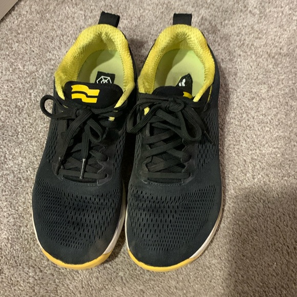 Strike MVMT - Haze Trainer (size 6.5/8, Black with Yellow soles) - Picture 1 of 6